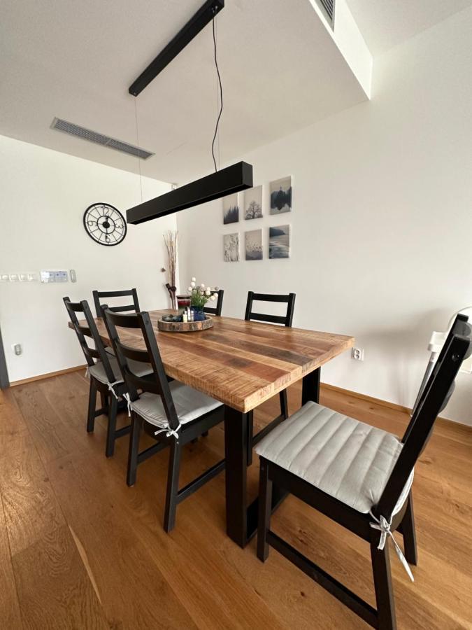 Rodinny Apartman Celadna 6 Osob Buitenkant foto